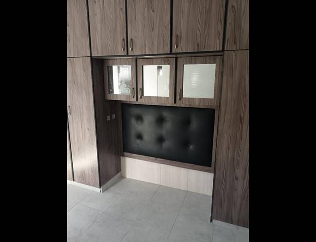 1 BEDROOM PROPERTY TO RENT IN NEWLANDS WEST